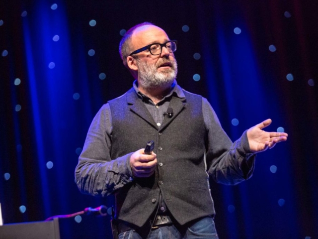 Mark Dawson on stage at 20Books Vegas.