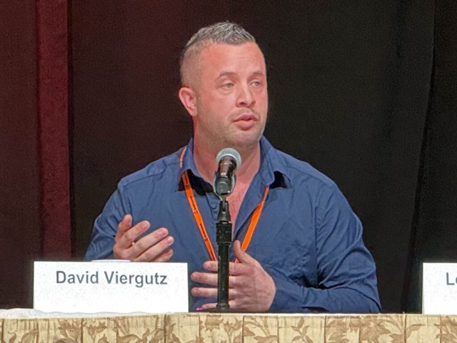 Horror author David Viergutz during his panel session.